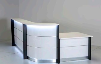 Banque d'Accueil d'Angle Arrondi avec Module Bas VAL 2