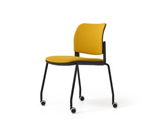 Lot de 4 Chaises MATCH 3 Tapissées sur Roulettes 